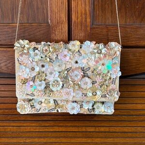 Lulu's Gold and Cream Floral Clutch